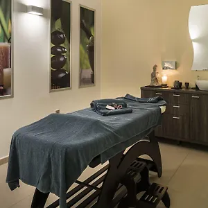 Royal Palm & (adults Only) Hotel